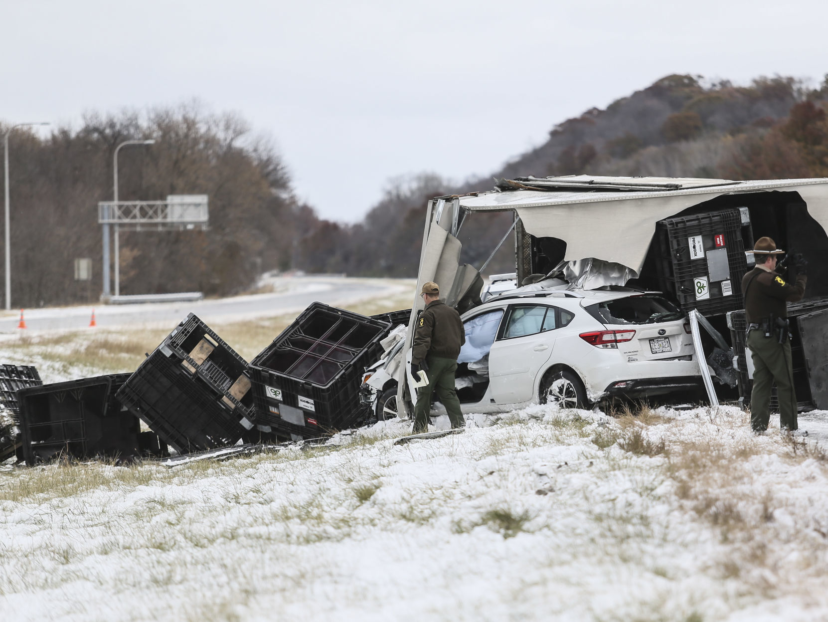 111119-mda-nws-accident-15.jpg